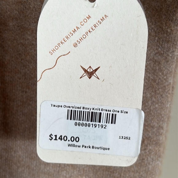 NWT KERISMA OVERSIZED BOXY DRESS SCULPTURAL RIB TURTLENECK FITTED 3/4 SLEEVES - Picture 6 of 16